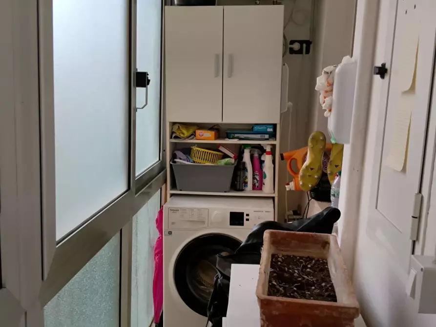 Immagine 4 di Appartamento in vendita  a Livorno