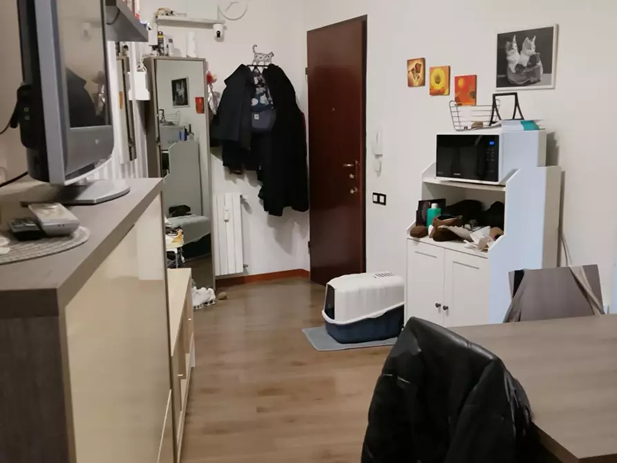 Immagine 3 di Appartamento in vendita  a Livorno