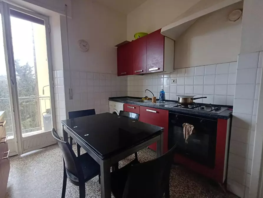 Immagine 5 di Appartamento in vendita  a Siena