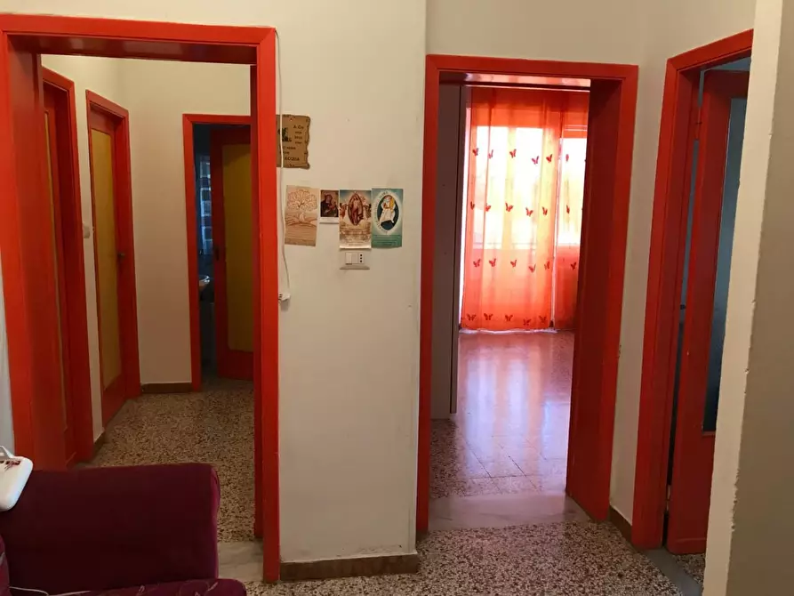 Immagine 19 di Appartamento in vendita  a Siena