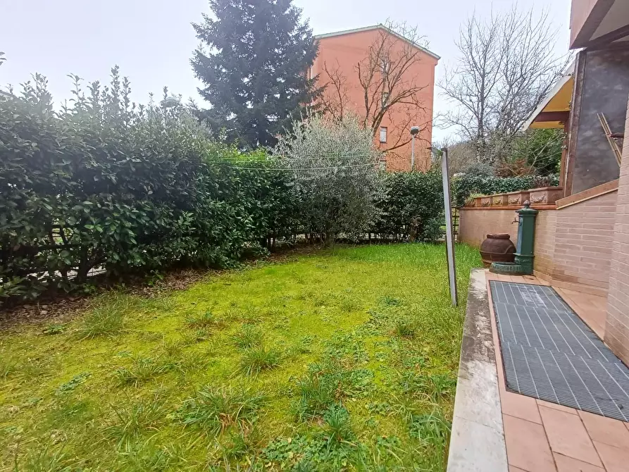 Immagine 17 di Appartamento in vendita  a Sovicille