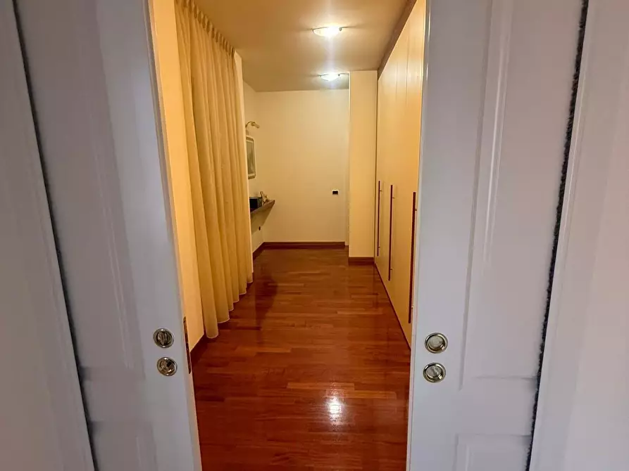 Immagine 31 di Villa in vendita  a Fucecchio