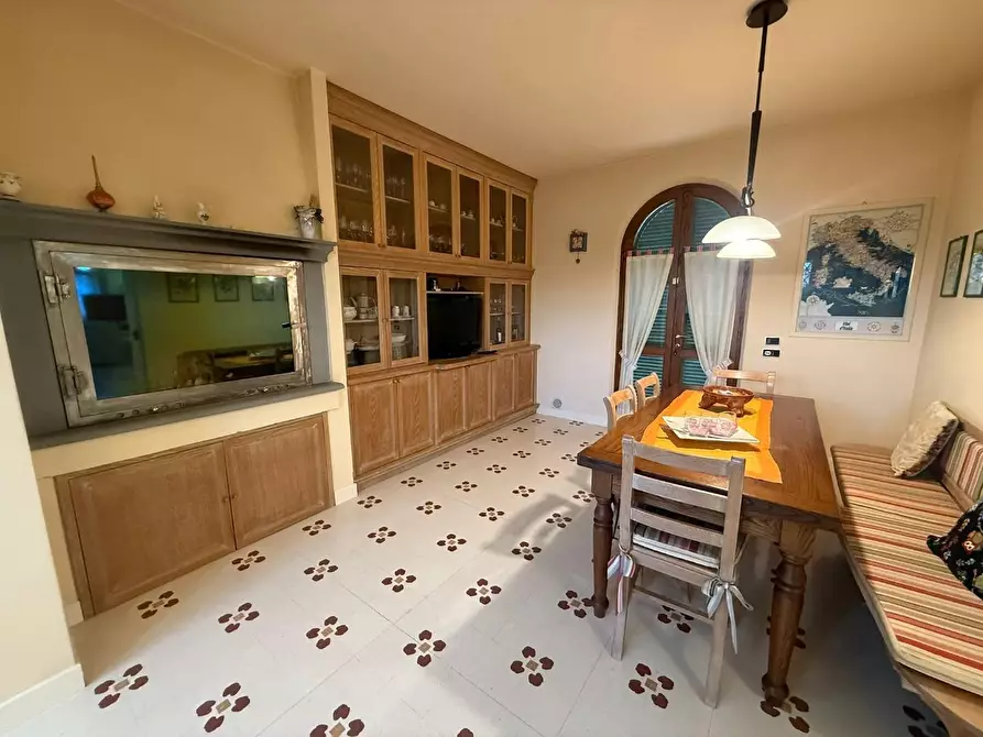 Immagine 55 di Villa in vendita  a Fucecchio