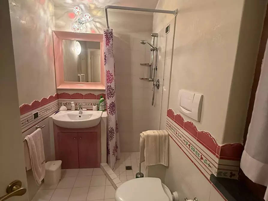 Immagine 46 di Villa in vendita  a Fucecchio