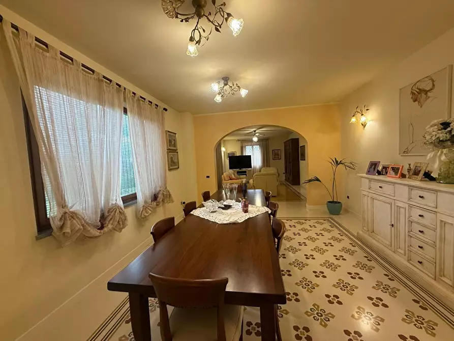 Immagine 53 di Villa in vendita  a Fucecchio