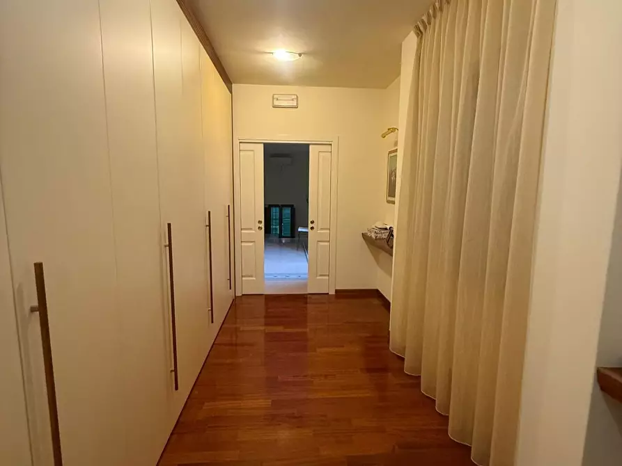 Immagine 21 di Villa in vendita  a Fucecchio