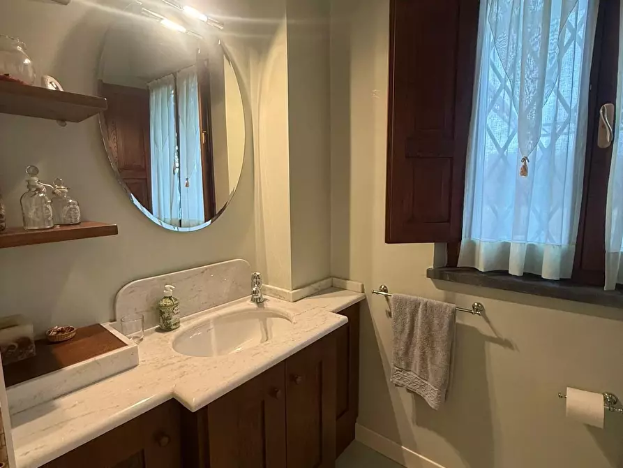 Immagine 52 di Villa in vendita  a Fucecchio