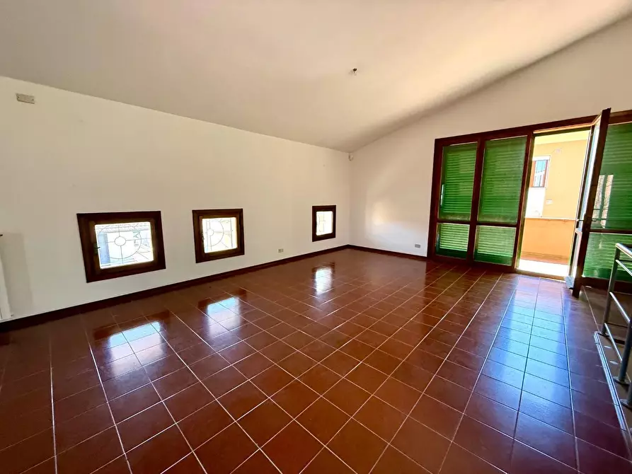 Immagine 11 di Appartamento in vendita  a Ponsacco