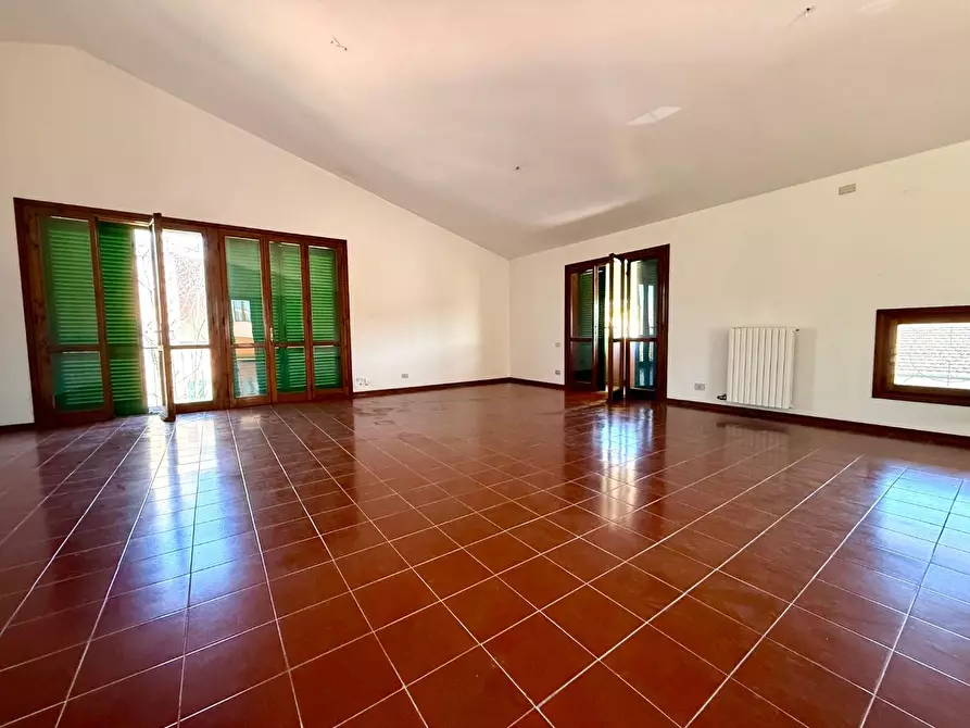 Immagine 10 di Appartamento in vendita  a Ponsacco