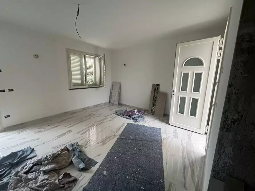 Immagine 32 di Villa in vendita  a Lucca