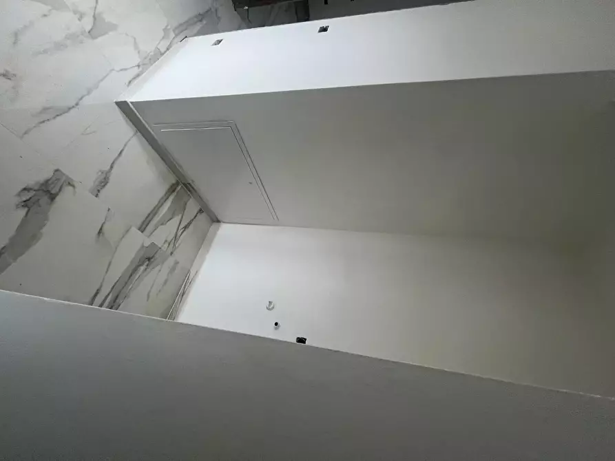 Immagine 7 di Villa in vendita  a Lucca