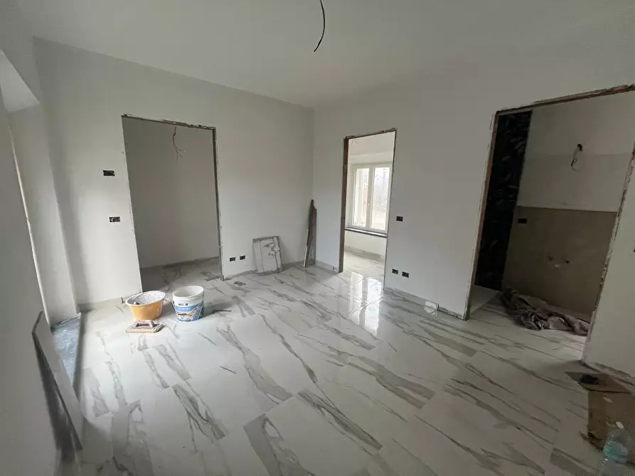 Immagine 21 di Villa in vendita  a Lucca