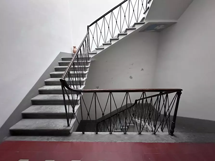 Immagine 12 di Appartamento in vendita  a Pisa