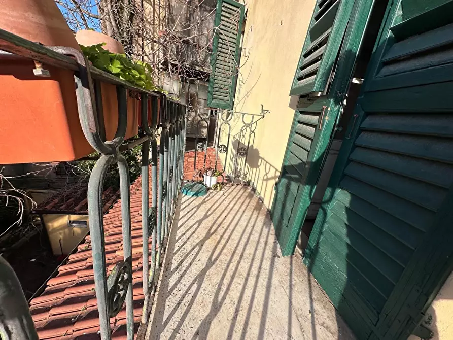 Immagine 11 di Appartamento in vendita  a Pisa