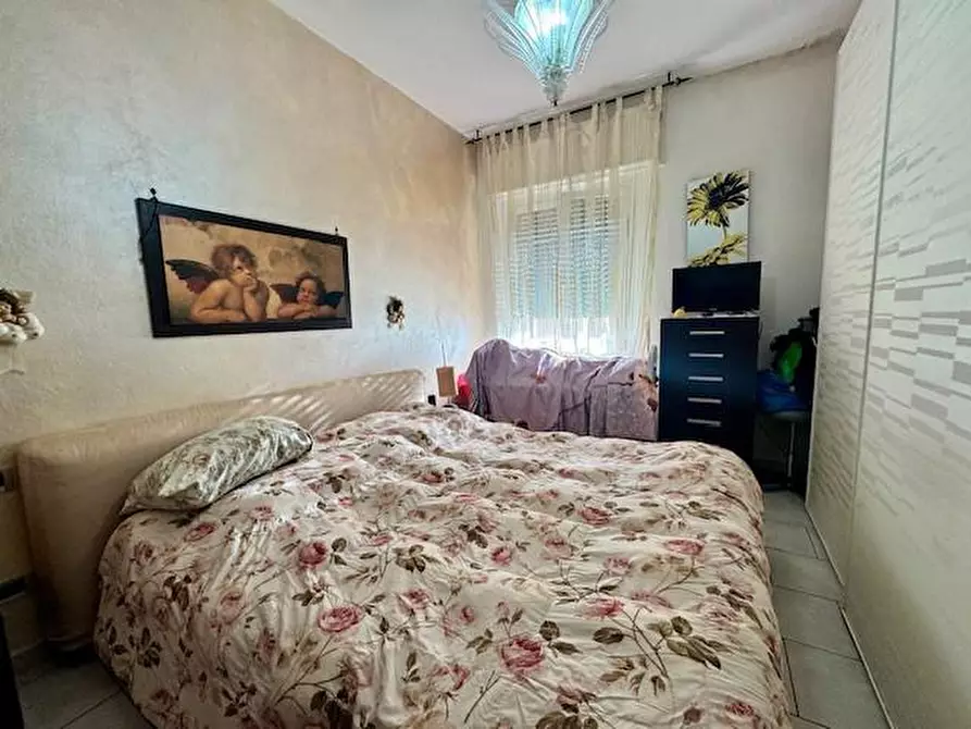 Immagine 10 di Appartamento in vendita  a Carrara