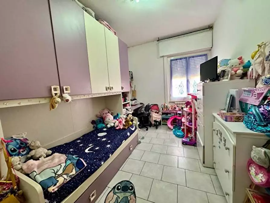 Immagine 8 di Appartamento in vendita  a Carrara