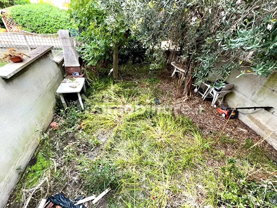 Immagine 8 di Villetta a schiera in vendita  a Vecchiano