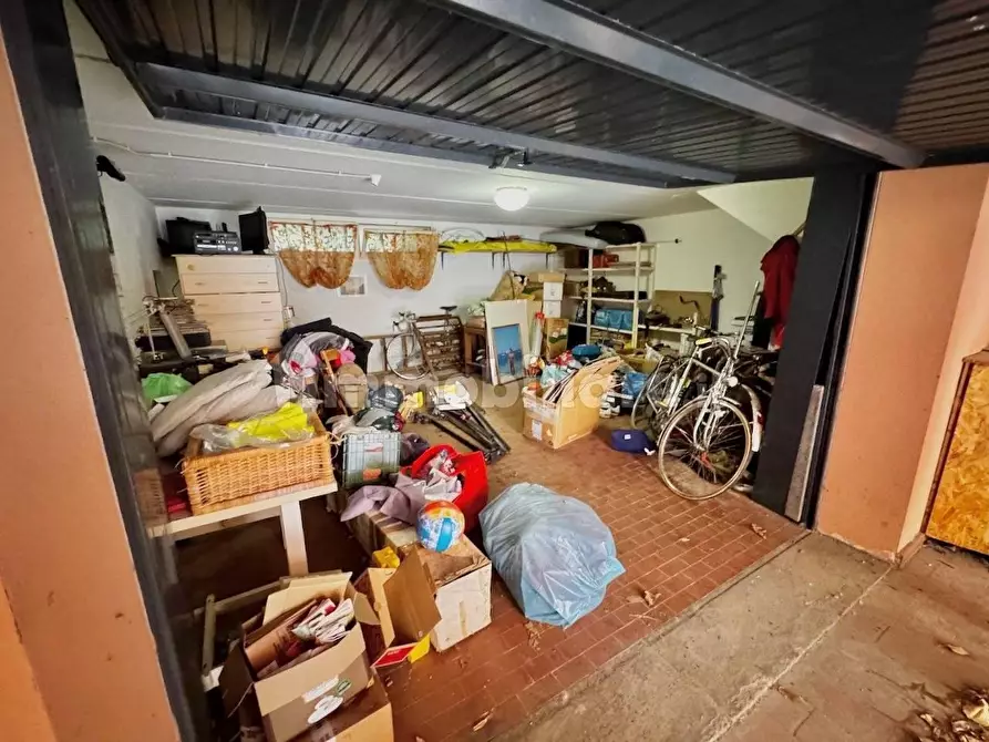 Immagine 22 di Villetta a schiera in vendita  a Vecchiano