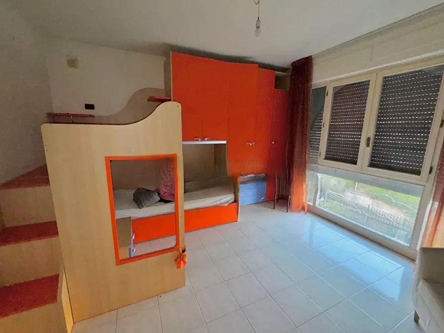 Immagine 15 di Villetta a schiera in vendita  a Vecchiano