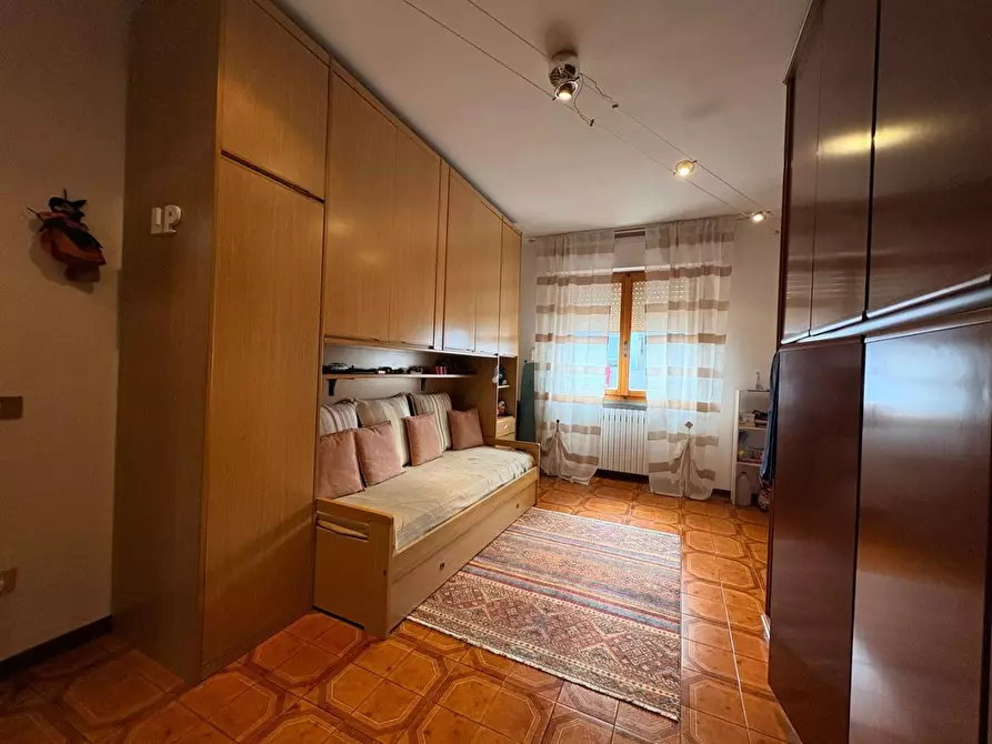 Immagine 13 di Appartamento in vendita  a Cecina