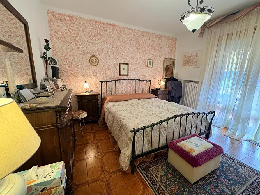 Immagine 19 di Appartamento in vendita  a Cecina