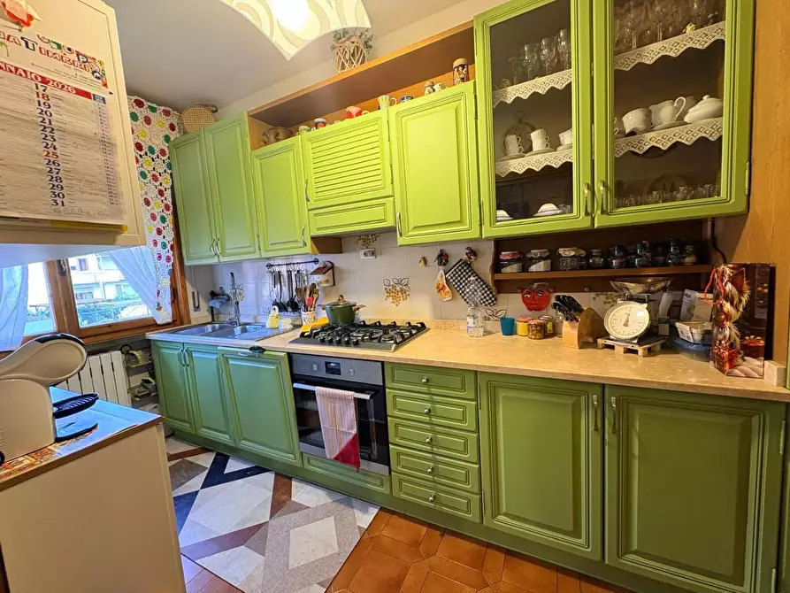 Immagine 8 di Appartamento in vendita  a Cecina