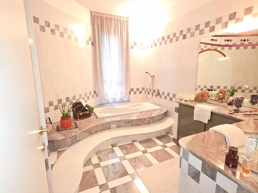 Immagine 22 di Casa bifamiliare in vendita  a Cerreto Guidi