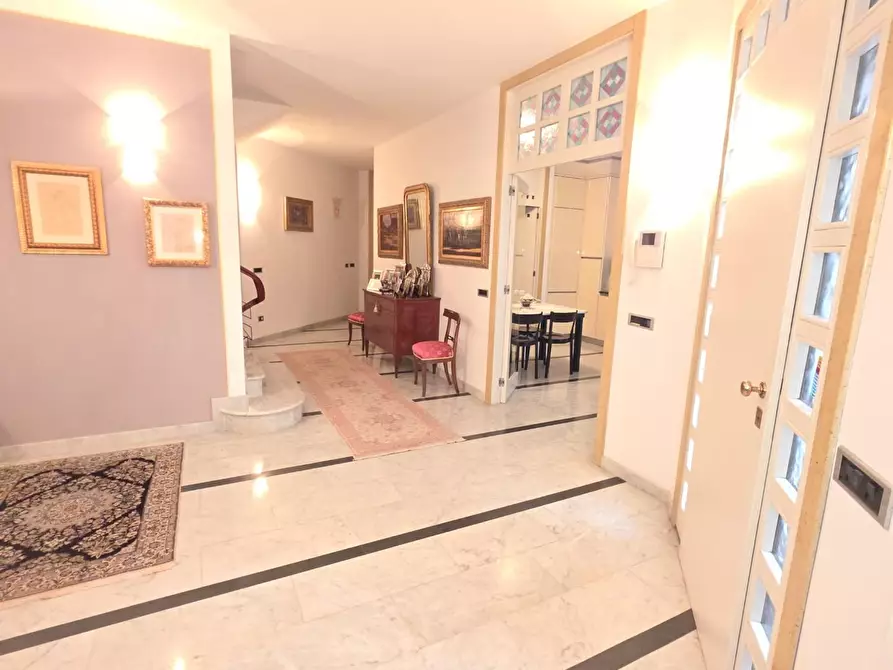 Immagine 2 di Casa bifamiliare in vendita  a Cerreto Guidi