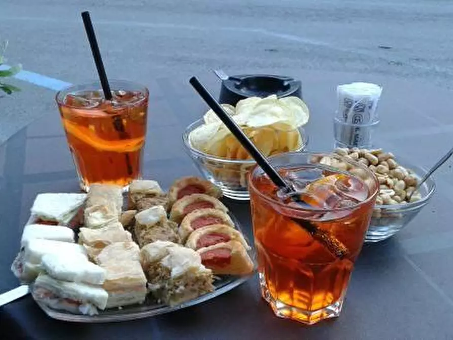 Immagine 1 di Bar / Ristorante in vendita  a Pisa