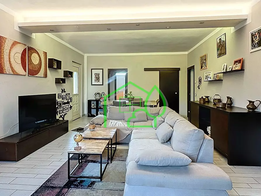 Immagine 16 di Appartamento in vendita  a Viareggio