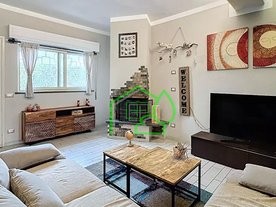 Immagine 20 di Appartamento in vendita  a Viareggio