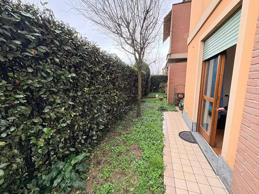 Immagine 19 di Appartamento in vendita  a Lucca