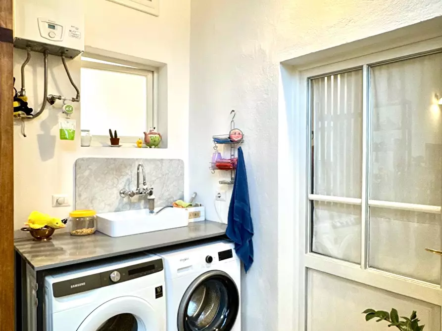 Immagine 23 di Appartamento in vendita  a Empoli