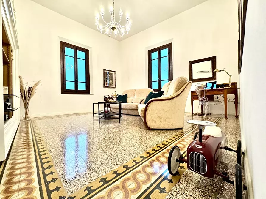 Immagine 7 di Appartamento in vendita  a Empoli