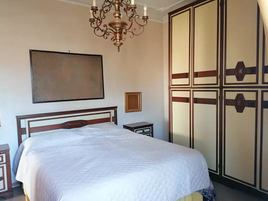 Immagine 15 di Appartamento in vendita  a Carrara