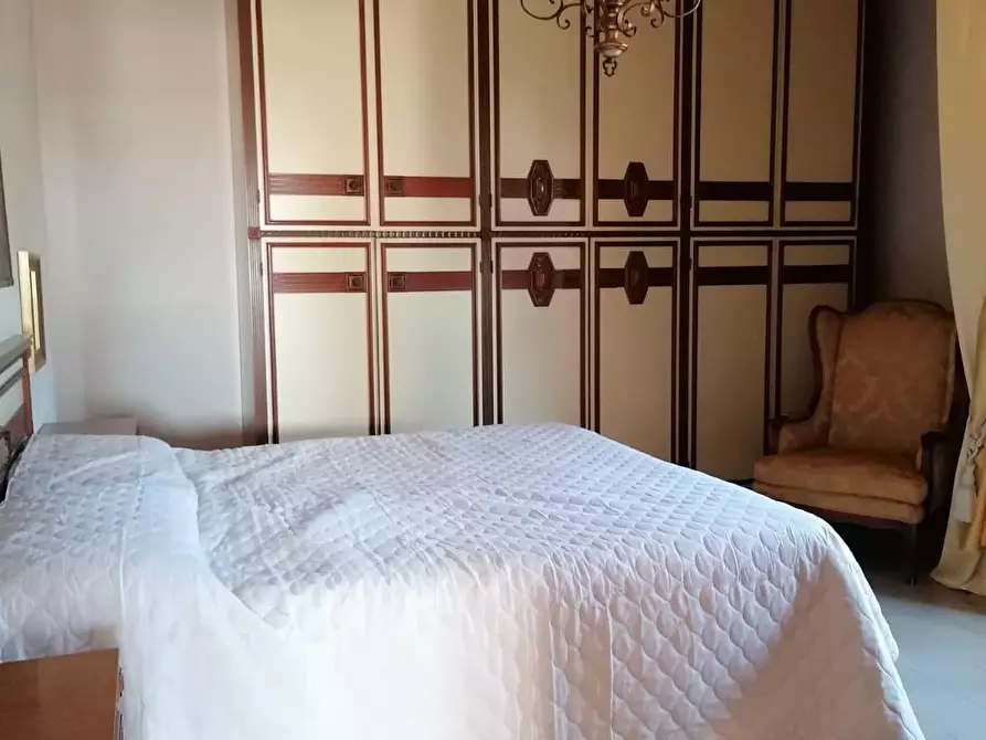 Immagine 14 di Appartamento in vendita  a Carrara