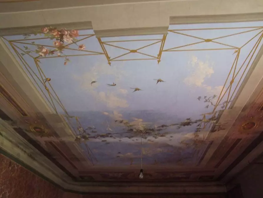 Immagine 12 di Villa in vendita  a Rufina