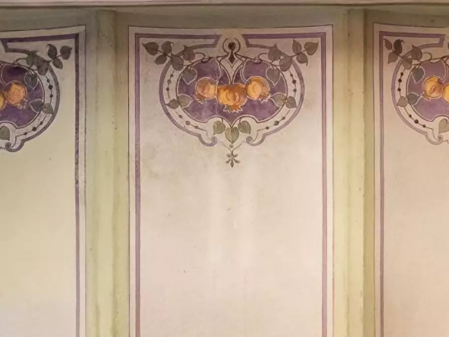 Immagine 45 di Villa in vendita  a Rufina