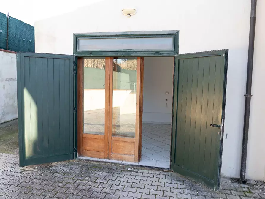 Immagine 30 di Villa in vendita  a Rosignano Marittimo