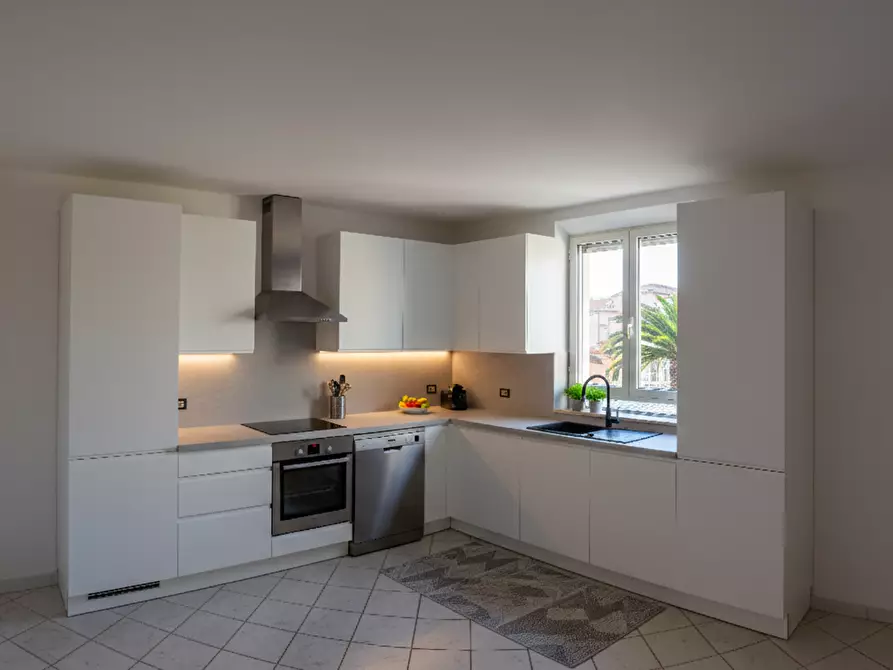 Immagine 15 di Villa in vendita  a Rosignano Marittimo