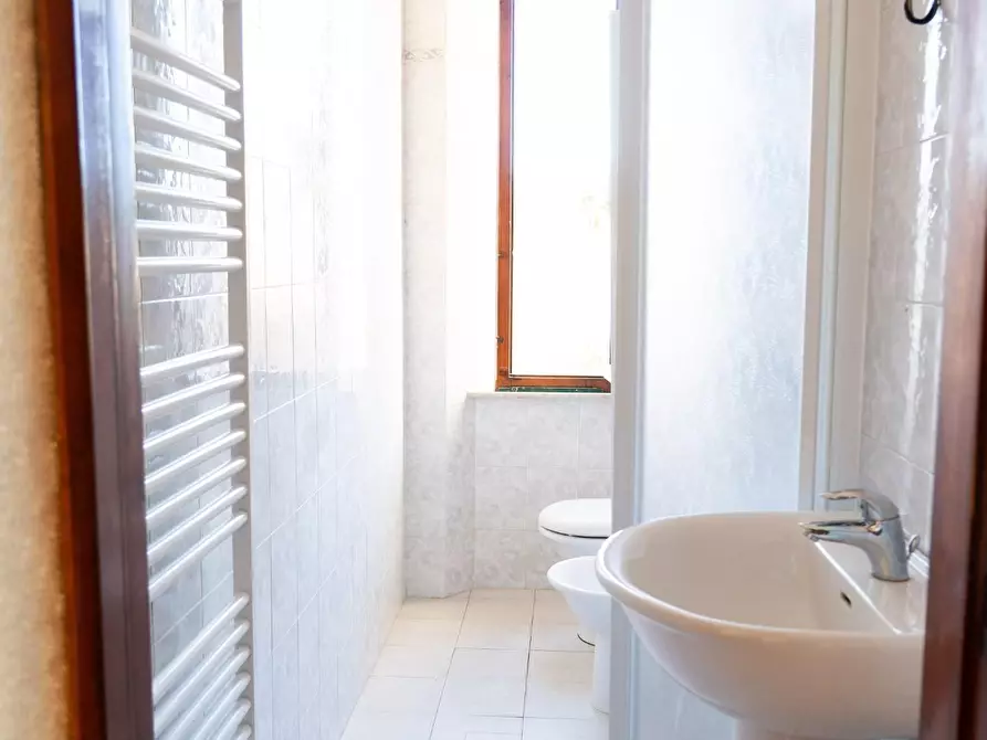 Immagine 25 di Villa in vendita  a Rosignano Marittimo