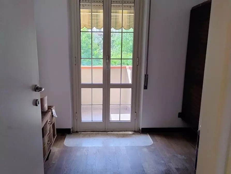 Immagine 10 di Appartamento in vendita  a Carrara