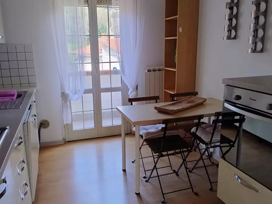 Immagine 16 di Appartamento in vendita  a Carrara