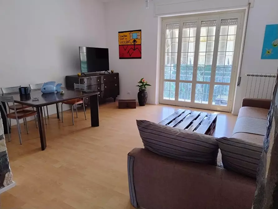 Immagine 6 di Appartamento in vendita  a Carrara