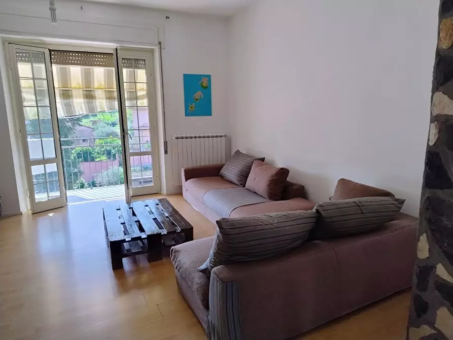 Immagine 1 di Appartamento in vendita  a Carrara