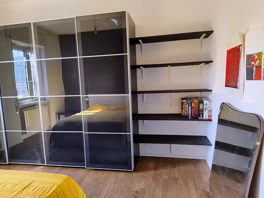 Immagine 2 di Appartamento in vendita  a Carrara