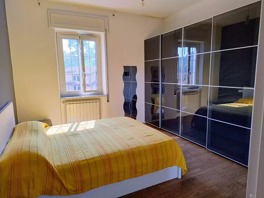 Immagine 9 di Appartamento in vendita  a Carrara