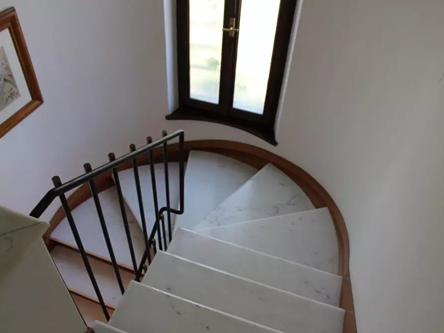 Immagine 13 di Casa bifamiliare in vendita  a Carrara