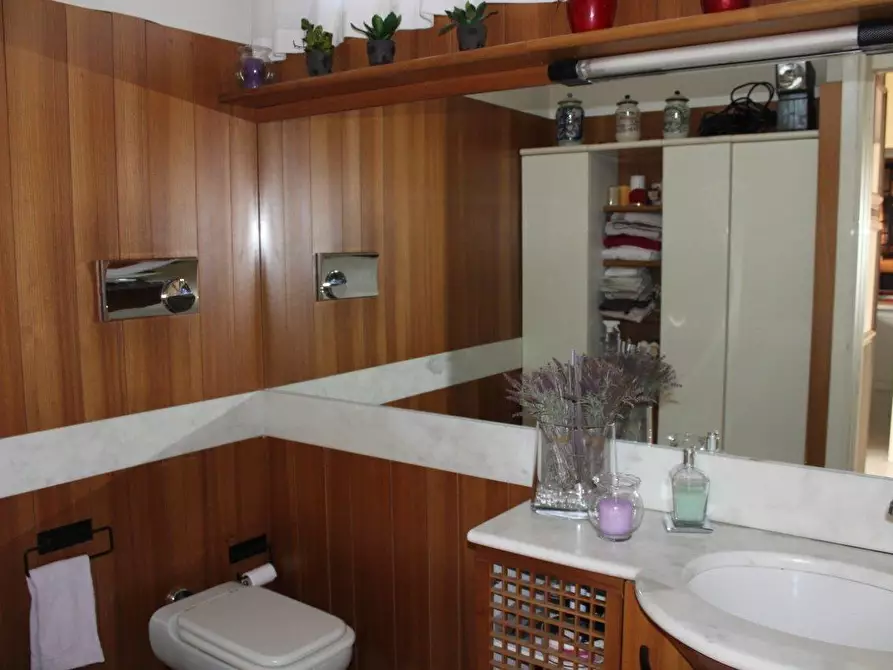 Immagine 5 di Casa bifamiliare in vendita  a Carrara