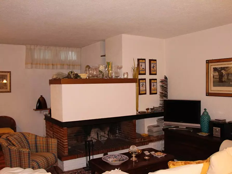 Immagine 18 di Casa bifamiliare in vendita  a Carrara